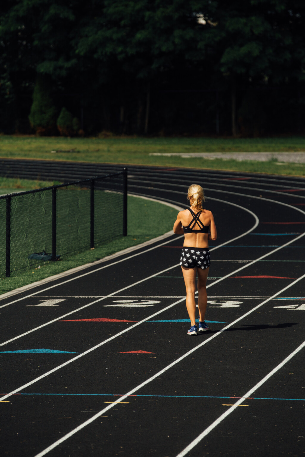 How Many Miles Should I Run A Day The Mother Runners